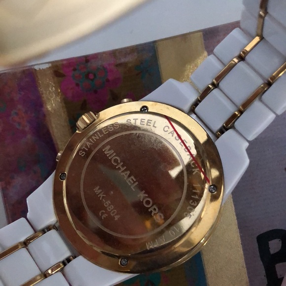 Michael kors watch - Picture 3 of 4